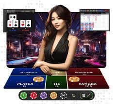 Capsa Susun card arrangement example on a desktop screen